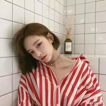 陪她一会儿
